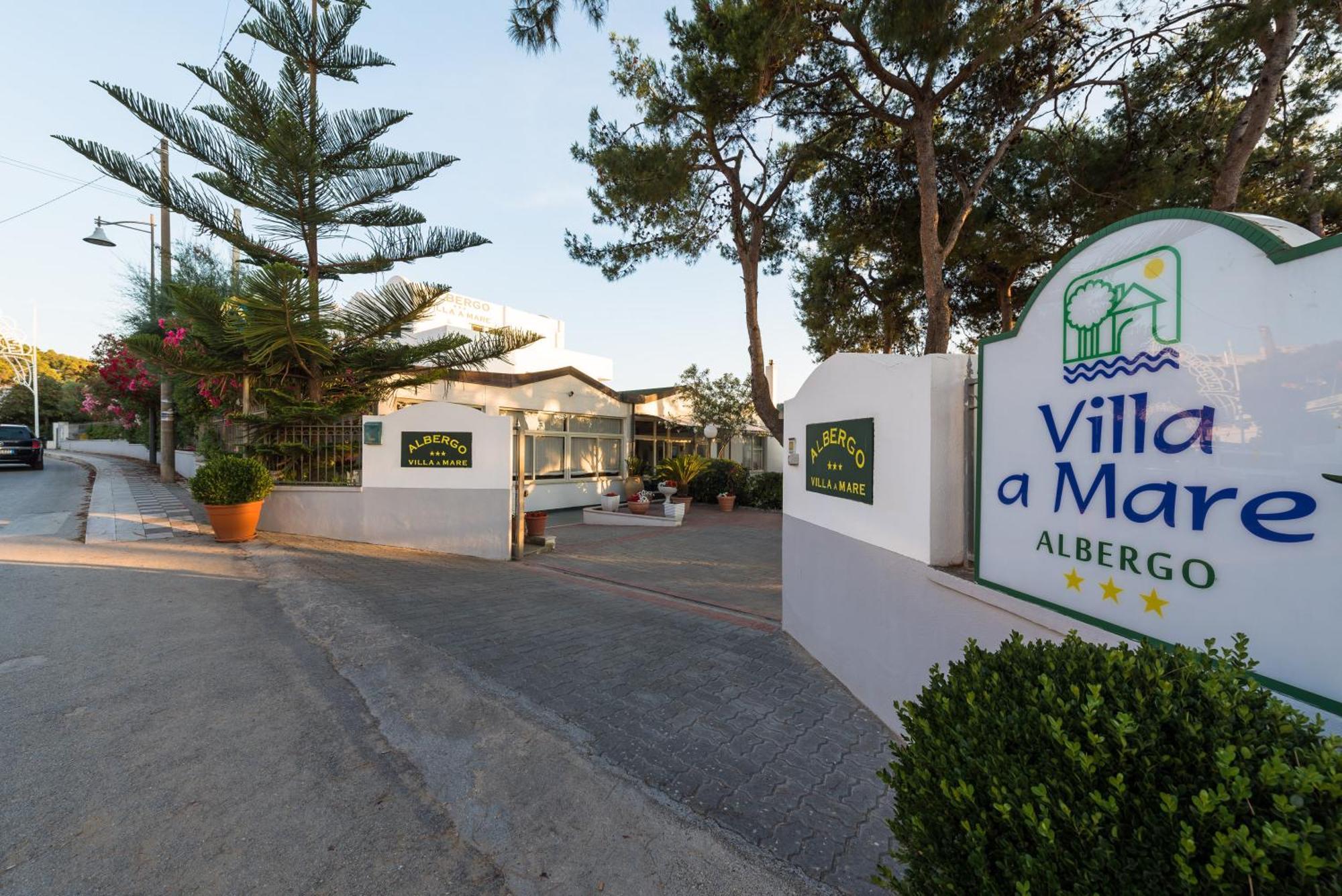 Albergo Villa A Mare เปสคีชี ภายนอก รูปภาพ